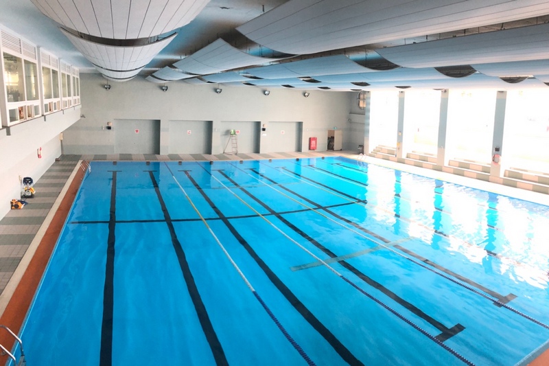 室內泳池潮濕不用怕，泳池除濕機來除濕